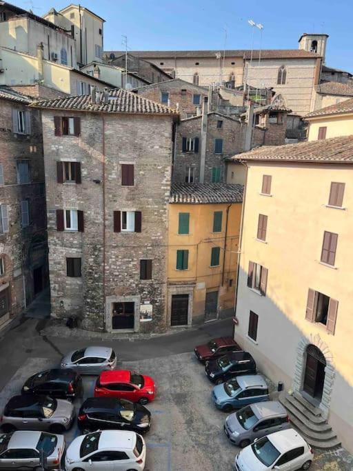 Apartment L'attico Del 1600 In Centro