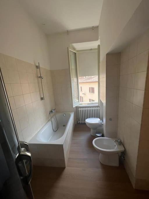 Apartment L'attico Del 1600 In Centro
