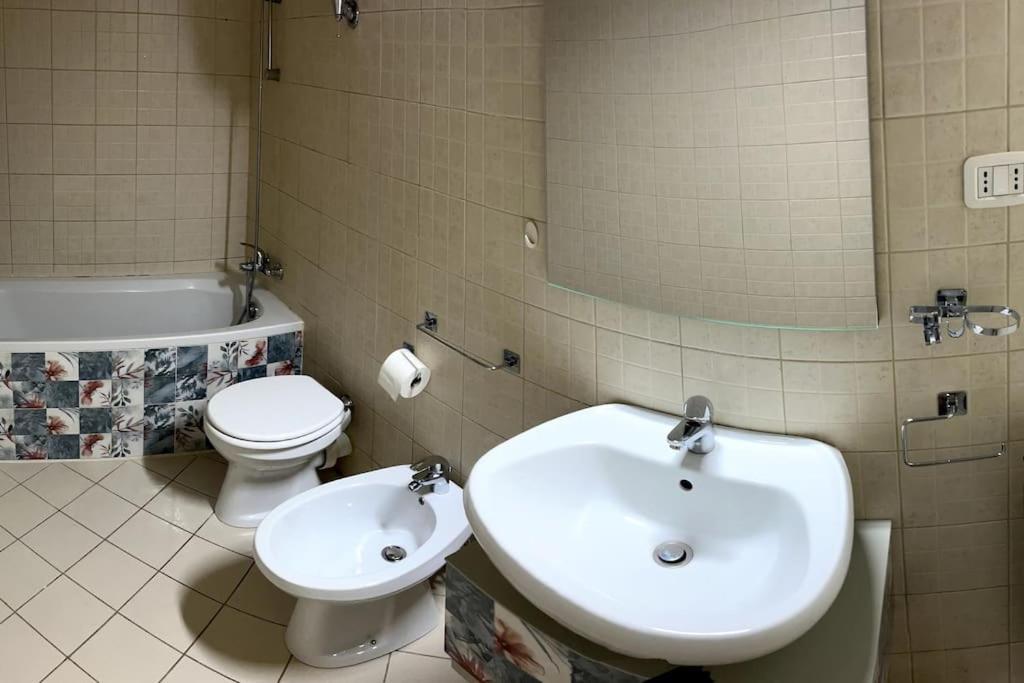 Apartment L'attico Del 1600 In Centro